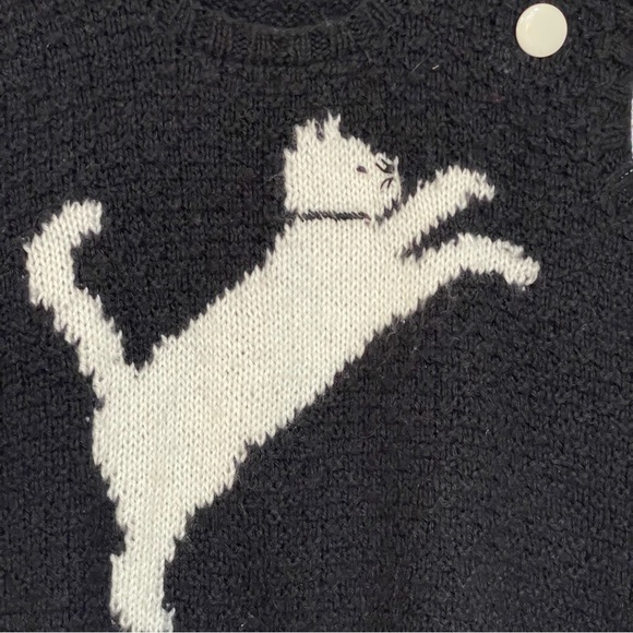 5 for $25!! Adorable Vintage Black/White Sweater Vest - Picture 5 of 7